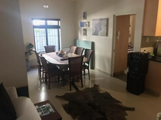 At 27 On Derby Bed & Breakfast Cape Town